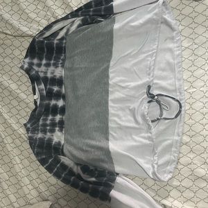 Long sleeve crop top